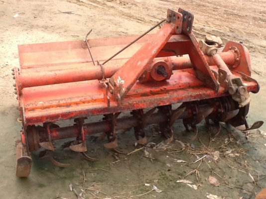 โรตารี่ 1.40 เมตรพร้อมยอยปั่น สภาพเดิมๆใบตามรูปครับ ใช้งานได้ปรกติครับ