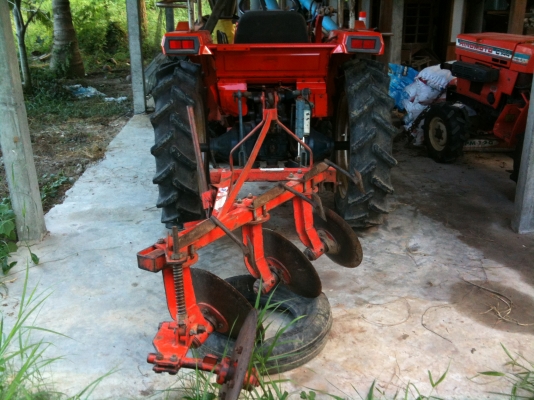 ขายKUBOTA L1-18 พร้อมใบดันหน้า ผาน3 สภาพเดิม