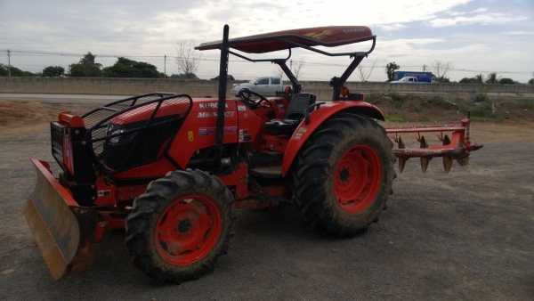 มาแล้ว KUBOTA M6040 SU Turbo คุณภาพเยี่ยม พร้อมผานตราช้าง มาแล้ว KUBOTA M6040 SU Turbo คุณภาพเยี่ยม พร้อมผานตราช้าง