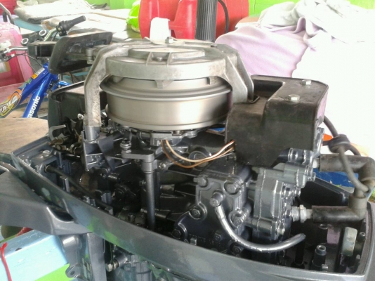 เพื่อนฝากขาย yamaha 15 hp หางยาวครับ