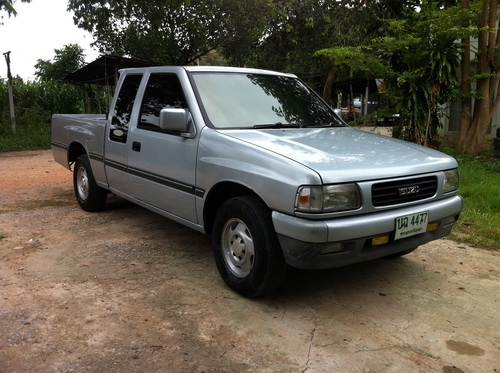 ขายรถกะบะIZUSU TFR SLX สภาพพร้อมใช้คับ