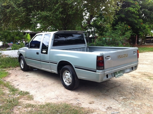 ขายรถกะบะIZUSU TFR SLX สภาพพร้อมใช้คับ