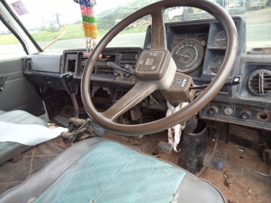 ขายรถ10ล้อเทเลอร์ เครื่อง165แรง พร้อมใช้ เอกสารพร้อมโอน