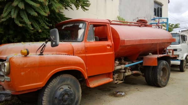 ขายรถอีซูซุหัวยาว รถน้ำ เครื่อง 6BD1 เฟืองท้ายฟูโซ่ คัทซีดี