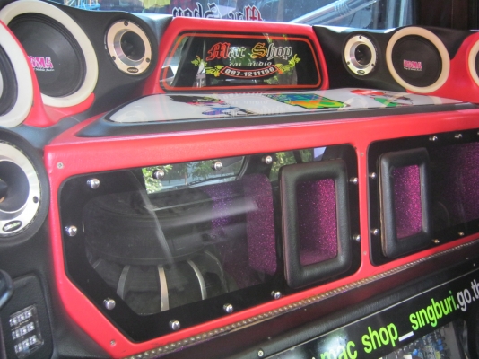 ขายกระบะ 4x4 ถูก พร้อมเครื่องเสียง