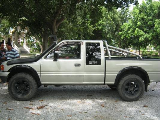 ขายกระบะ 4x4 ถูก พร้อมเครื่องเสียง