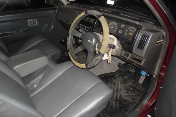 ***ขายแล้วครับขอบคุณ Truck2hand ขายกระบะตอนเดียวเก็บงานแล้ว NISSAN BIG-M ฝาแดงหน้าหัก ปี38/95 เครื่องเดิมBD25ฝาแดงแรงอึดทน ไม่มีเยิ้ม ช่วงล่างแน่นคัสซีดี กระบะดีมีพื้นปูกระบะพร้อมคอกเหล็ก(ลงเล่ม) หน้า-หลัง เดิมไม่เคยชนหนัก สีสวยเคลียร์แล้ว ถายในสวย แอร์เย