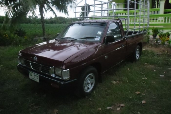 ***ขายแล้วครับขอบคุณ Truck2hand ขายกระบะตอนเดียวเก็บงานแล้ว NISSAN BIG-M ฝาแดงหน้าหัก ปี38/95 เครื่องเดิมBD25ฝาแดงแรงอึดทน ไม่มีเยิ้ม ช่วงล่างแน่นคัสซีดี กระบะดีมีพื้นปูกระบะพร้อมคอกเหล็ก(ลงเล่ม) หน้า-หลัง เดิมไม่เคยชนหนัก สีสวยเคลียร์แล้ว ถายในสวย แอร์เย