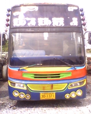 เบ็นซ์210เครื่องหน้าทรงโอสูงเครื่องใช้ngv ราคา450000ต่อรองได้ครับ