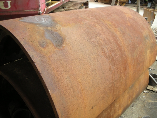 เปลือกหุ้มล้อรถบด