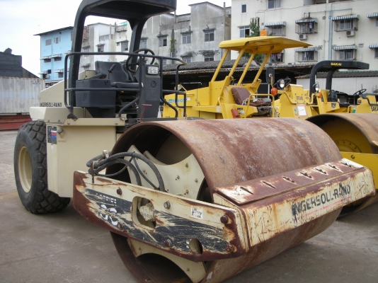 เปลือกหุ้มล้อรถบด