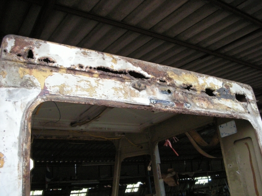 ทำสีรถแทรคเตอร์