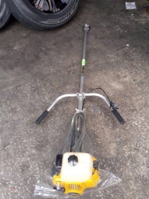 เครื่องตัดหญ้าเก่าญี่ปุ่น สภาพสวยมากครับ