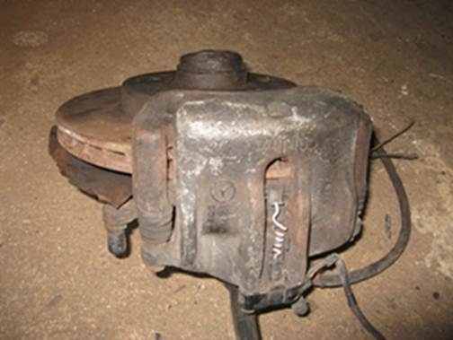 ขายดุมล้อข้างซ้ายBENZ W124