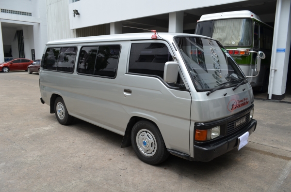 ขายรถตู้สภาพดีถูกๆ