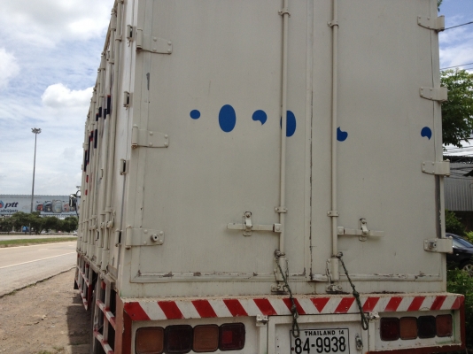 ขายตัด isuzu decaตู้แห้ง euro2 เครื่อง 6HH1 รถอยู่รังสิต ทะเบียนครบ ขายตัด isuzu decaตู้แห้ง euro2 เครื่อง 6HH1 รถอยู่รังสิต ทะเบียนครบ