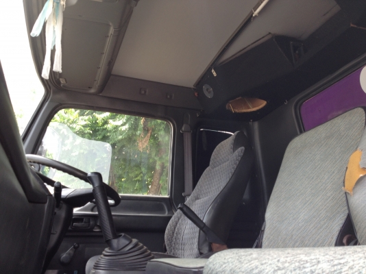 ขายตัด isuzu decaตู้แห้ง euro2 เครื่อง 6HH1 รถอยู่รังสิต ทะเบียนครบ ขายตัด isuzu decaตู้แห้ง euro2 เครื่อง 6HH1 รถอยู่รังสิต ทะเบียนครบ