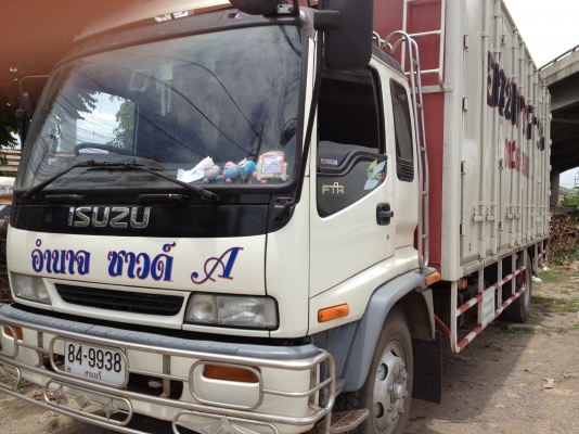 ขายตัด isuzu decaตู้แห้ง euro2 เครื่อง 6HH1 รถอยู่รังสิต ทะเบียนครบ ขายตัด isuzu decaตู้แห้ง euro2 เครื่อง 6HH1 รถอยู่รังสิต ทะเบียนครบ