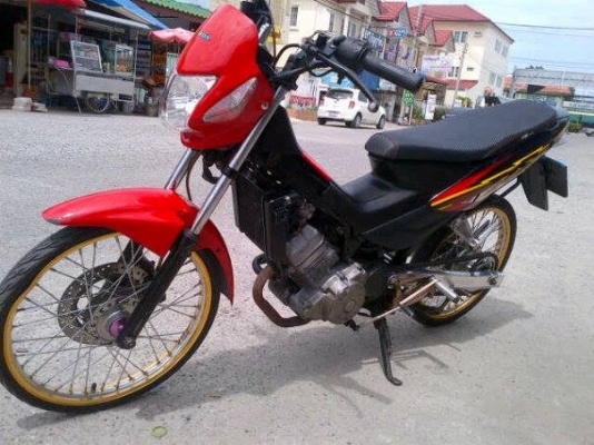 ขายโซนิก ตัวเก่า (สตาร์ทมือ) สภาพซิ่งๆ ราคาถูกๆๆ 15500 บาทไทย เข้ามาดูกันก่อน