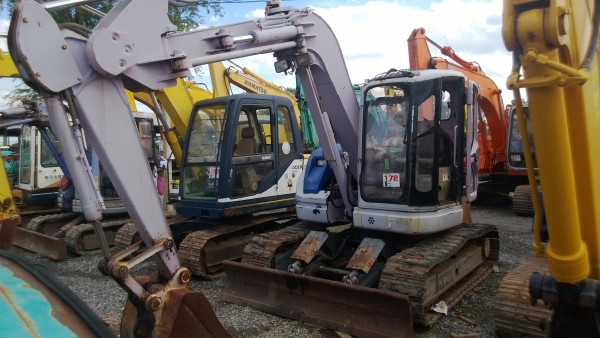 ลดราคาแว้ววววว รถขุดเก่านอก Sumitomo