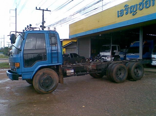 ขายอีซูซุ 10 ล้อ อีซูซุ ร็อกกี้ 175 แรงม้า หัว-คัสซี เอกสารทะเบียน พร้อมโอน ขายอีซูซุ 10 ล้อ อีซูซุ ร็อกกี้ 175 แรงม้า หัว-คัสซี เอกสารทะเบียน พร้อมโอน