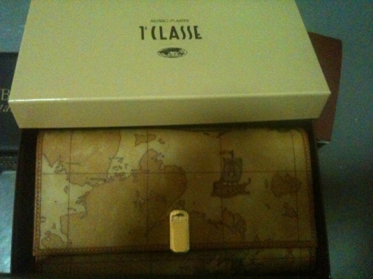 นาฬิกาอิตาลี Vabene ทุกเรือนมีใบรับรอง และกระเป๋าหนัง