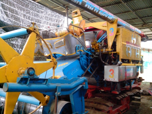 รถเกี่ยวข้าวไทยเจริญ+บางไทรอุ้ม2.5ตัน