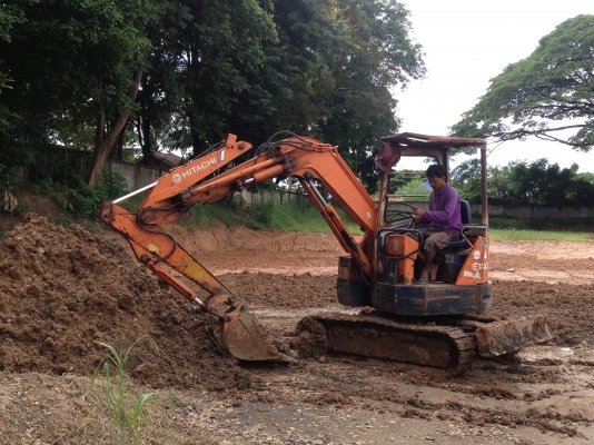 ขายรถแบคโฮ HITACHI. EX 40 ราคา 280,000 บาท