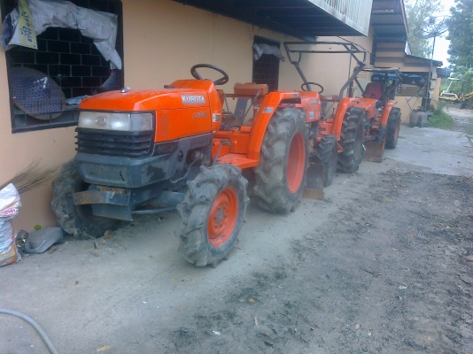 ขายรถไถ คูโบต้า L3408 DT 4WD พร้อมใช้งานเช็คสภาพแล้ว