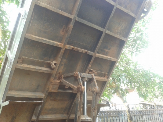 ขาย 6 ล้อดั้ม HINO FC 150 แรง (FC142A)(WO6D) ปี 42 คัซซีใหญ่ๆ ช่วงล่างใหญ่ F หน้า+หลังแล้ว พวงมาลัยพาวเวอร์ เครื่องแรงสั่งได้ ขึ้นบ่อสบาย รุ่นยอดนิยม... ขาย 6 ล้อดั้ม HINO FC 150 แรง (FC142A)(WO6D) ปี 42 คัซซีใหญ่ๆ ช่วงล่างใหญ่ F หน้า+หลังแล้ว พวงมาลัยพาวเวอร์ เครื่องแรงสั่งได้ ขึ้นบ่อสบาย รุ่นยอดนิยม...