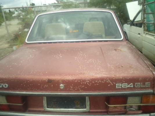 ขาย Volvo 264 GLE เครื่อง J เกียร์ auto ราคา 45000 ขายตามสภาพ