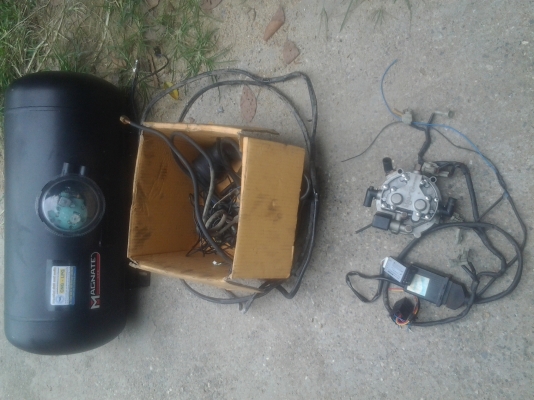 ขายชุดแก๊ส พร้อมอุปกรณ์ ถูกๆๆ