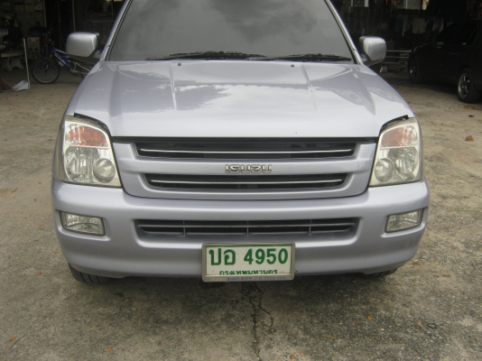 รถกระบะดีแม็กเครื่อง 3.0 เทอร์โบ DI