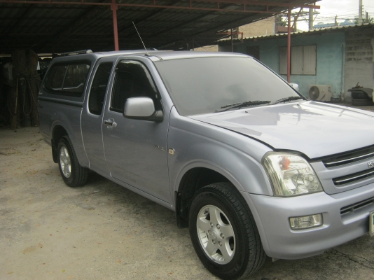 รถกระบะดีแม็กเครื่อง 3.0 เทอร์โบ DI