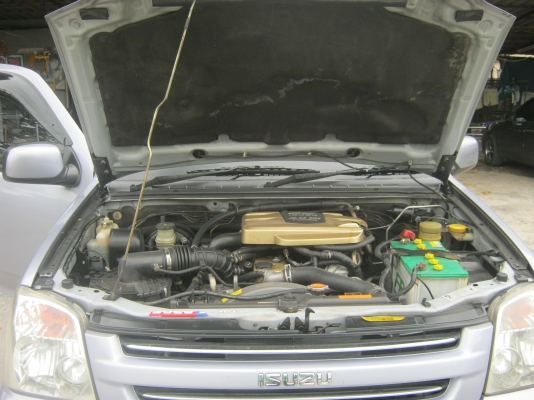 รถกระบะดีแม็กเครื่อง 3.0 เทอร์โบ DI