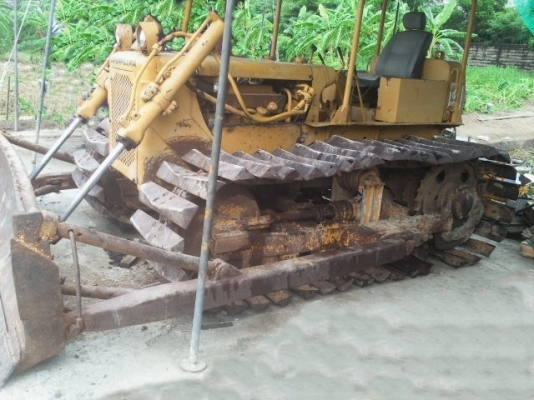 CAT D4D