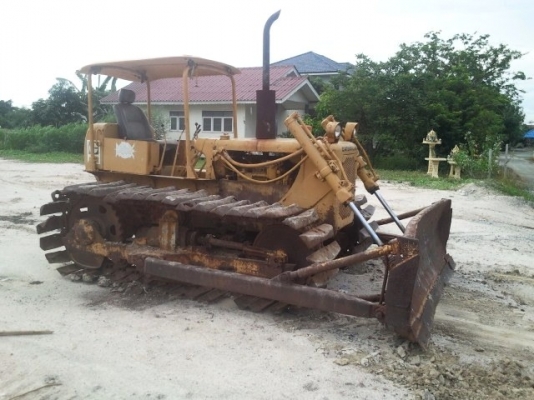 CAT D4D