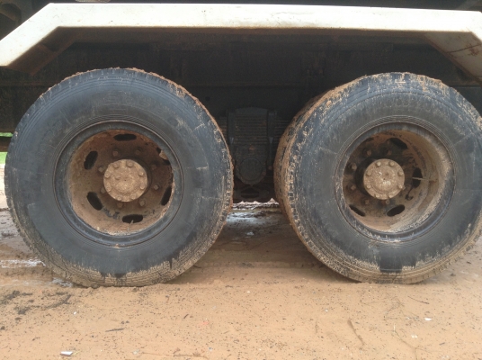 Mitsubishi fuso turbo10speed