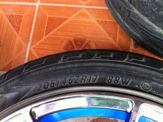 ขายล้อแม็ค 4รู100ขอบ 17ราคาถูก