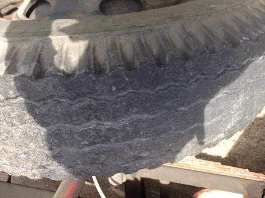 รถอิซูซุ 10 ล้อ ตู้เย็น 195 แรงม้า ปี 42 ( มีขาย 2 คัน ) สนใจติดต่อ 081 - 6079515 รถอิซูซุ 10 ล้อ ตู้เย็น 195 แรงม้า ปี 42 ( มีขาย 2 คัน ) สนใจติดต่อ 081 - 6079515