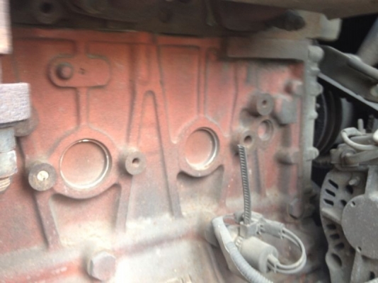 รถอิซูซุ 10 ล้อ ตู้เย็น 195 แรงม้า ปี 42 ( มีขาย 2 คัน ) สนใจติดต่อ 081 - 6079515 รถอิซูซุ 10 ล้อ ตู้เย็น 195 แรงม้า ปี 42 ( มีขาย 2 คัน ) สนใจติดต่อ 081 - 6079515