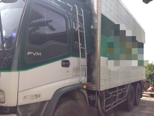 รถอิซูซุ 10 ล้อ ตู้เย็น 195 แรงม้า ปี 42 ( มีขาย 2 คัน ) สนใจติดต่อ 081 - 6079515 รถอิซูซุ 10 ล้อ ตู้เย็น 195 แรงม้า ปี 42 ( มีขาย 2 คัน ) สนใจติดต่อ 081 - 6079515