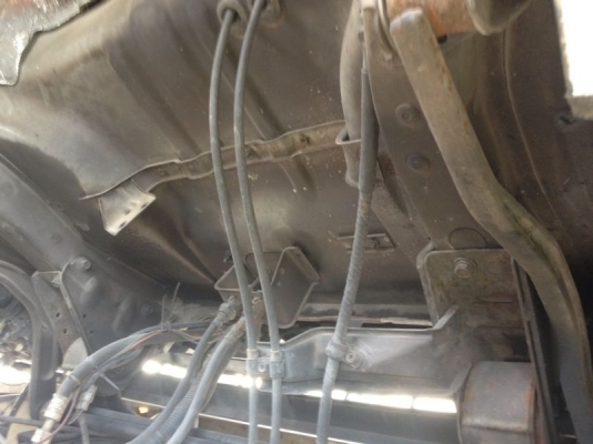 รถอิซูซุ 10 ล้อ ตู้เย็น 195 แรงม้า ปี 44 ( มีขาย 2 คัน ) สนใจติดต่อ 081 - 6079515 รถอิซูซุ 10 ล้อ ตู้เย็น 195 แรงม้า ปี 44 ( มีขาย 2 คัน ) สนใจติดต่อ 081 - 6079515