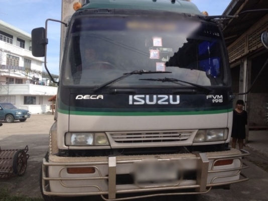 รถอิซูซุ 10 ล้อ ตู้เย็น 195 แรงม้า ปี 44 ( มีขาย 2 คัน ) สนใจติดต่อ 081 - 6079515 รถอิซูซุ 10 ล้อ ตู้เย็น 195 แรงม้า ปี 44 ( มีขาย 2 คัน ) สนใจติดต่อ 081 - 6079515