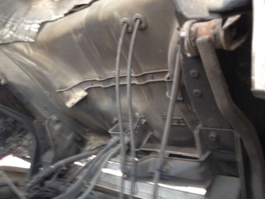 รถอิซูซุ 10 ล้อ ตู้เย็น 195 แรงม้า ปี 44 ( มีขาย 2 คัน ) สนใจติดต่อ 081 - 6079515 รถอิซูซุ 10 ล้อ ตู้เย็น 195 แรงม้า ปี 44 ( มีขาย 2 คัน ) สนใจติดต่อ 081 - 6079515