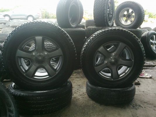 ขายล้อป้ายแดง v-cossยางปี13ชุละ22000