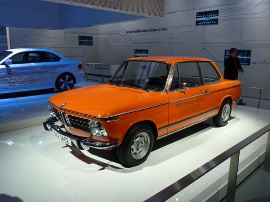 ขาย BMW ปี 1971 คลาสสิกสะสม รุ่น 1602 ทะเบียนตรงรุ่นสวยๆราคาไม่แรงครับ ขาย BMW ปี 1971 คลาสสิกสะสม รุ่น 1602 ทะเบียนตรงรุ่นสวยๆราคาไม่แรงครับ