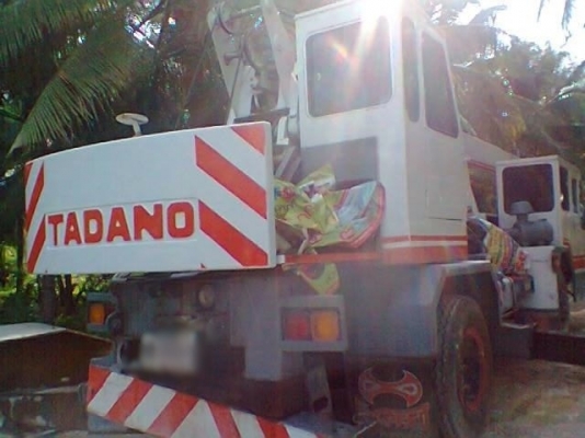 รถเครน TADANO 12 ตัน สนใจติดต่อ 081 - 6079515 รถเครน TADANO 12 ตัน สนใจติดต่อ 081 - 6079515