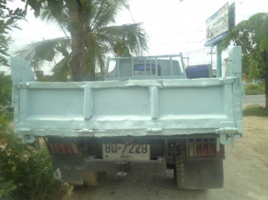 ขายหกล้อดั้มเล็ก ISUZU 85 แรงม้า เครื่องแน่นมีทะเบียนพร้อมโอนเลยครับ ราคาต่อรองได้คับ