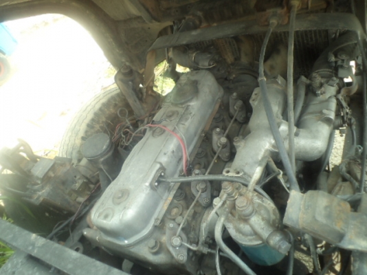 ขายหกล้อดั้มเล็ก ISUZU 85 แรงม้า เครื่องแน่นมีทะเบียนพร้อมโอนเลยครับ ราคาต่อรองได้คับ